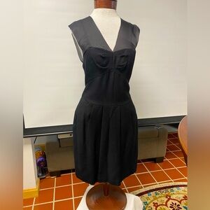 BCBG MAXAZRIA little black dress, size 8. Pre loved 🥰